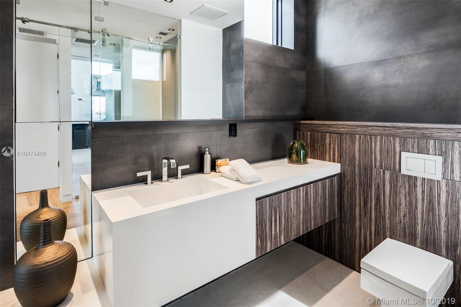 BAY CREST SEC 3 - Residential