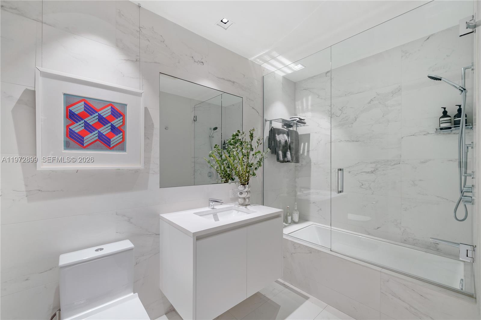 ONE THOUSAND MUSEUM CONDO - Residential