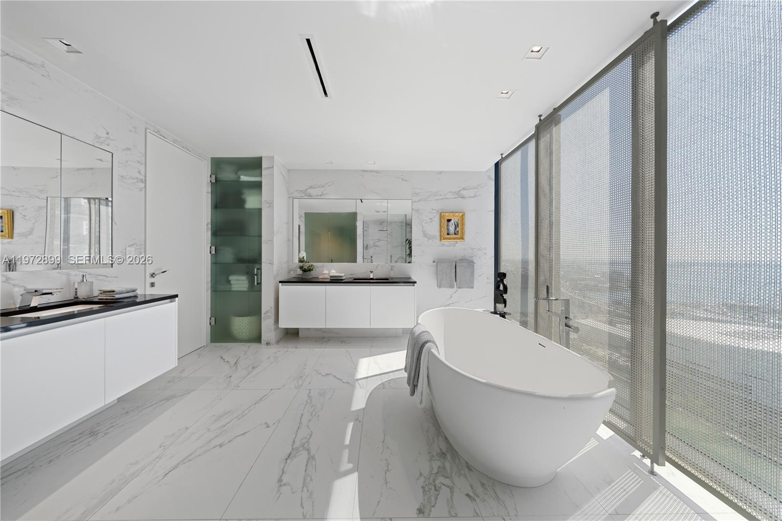 ONE THOUSAND MUSEUM CONDO - Residential