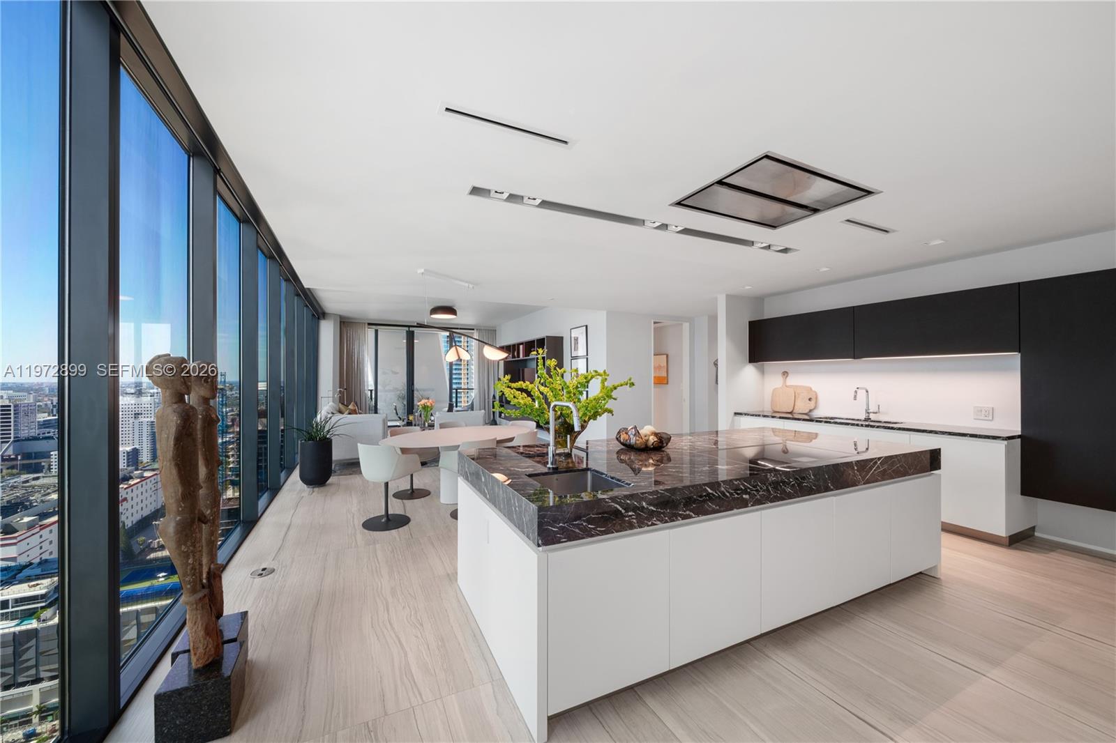 ONE THOUSAND MUSEUM CONDO - Residential