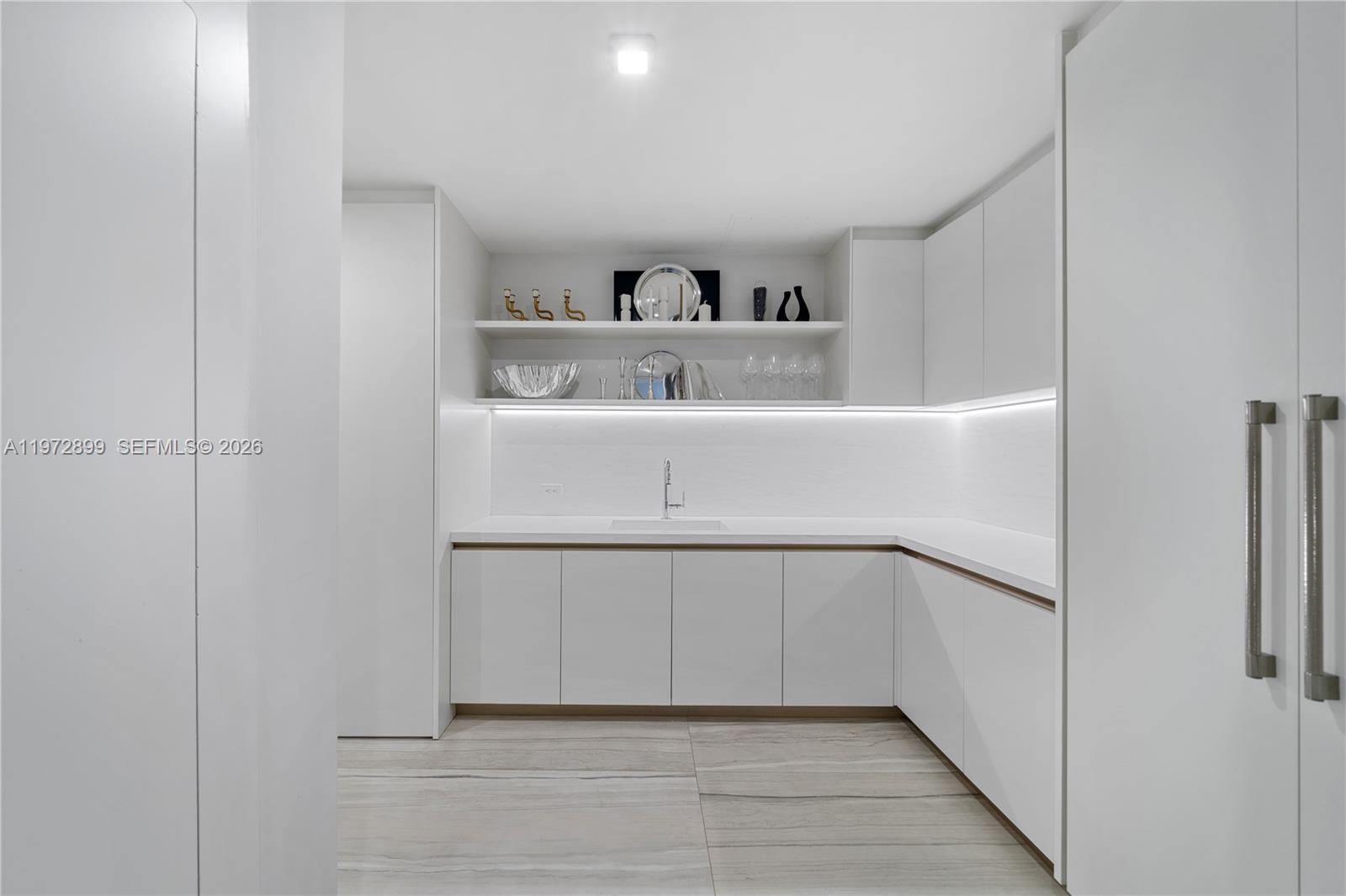 ONE THOUSAND MUSEUM CONDO - Residential