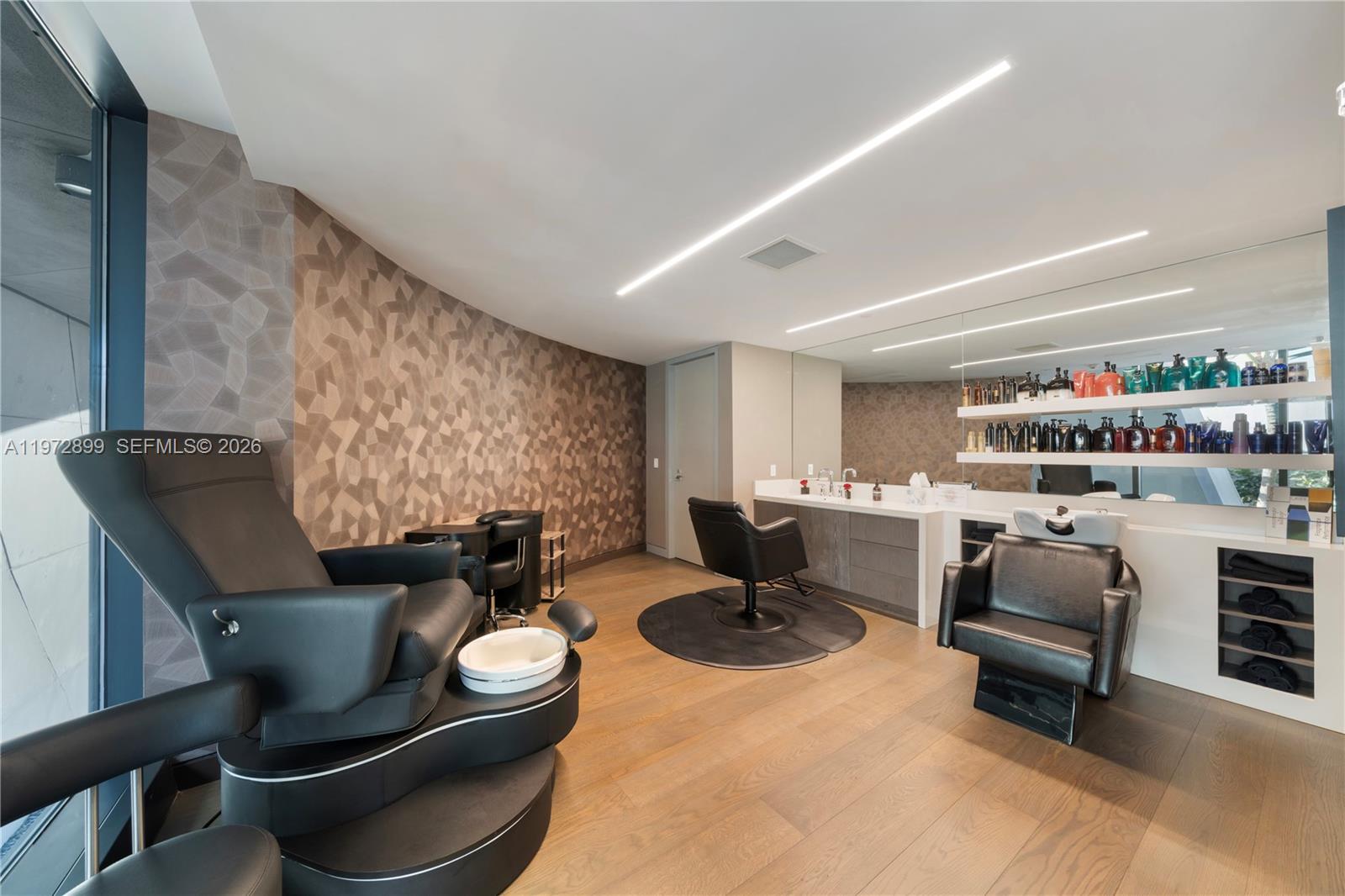 ONE THOUSAND MUSEUM CONDO - Residential