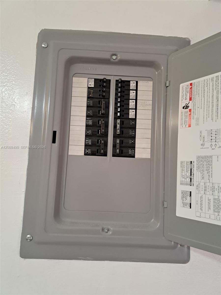 FLORIDA 2000 CONDO - Residential