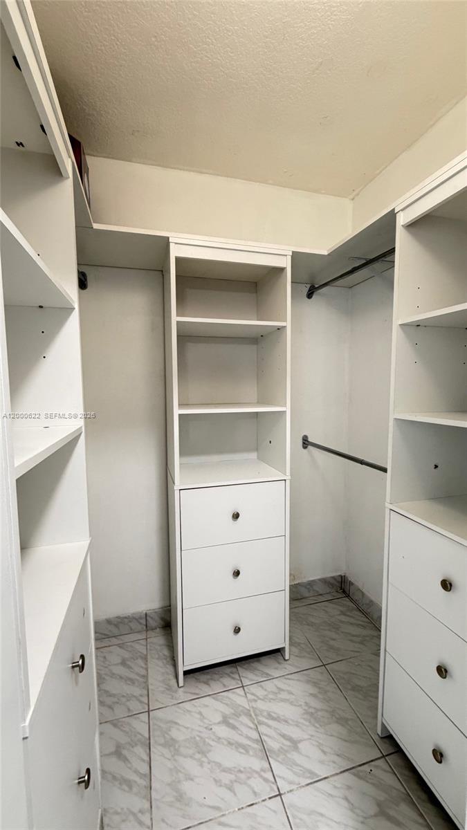 LUZ ESTELA SUB - Residential Lease