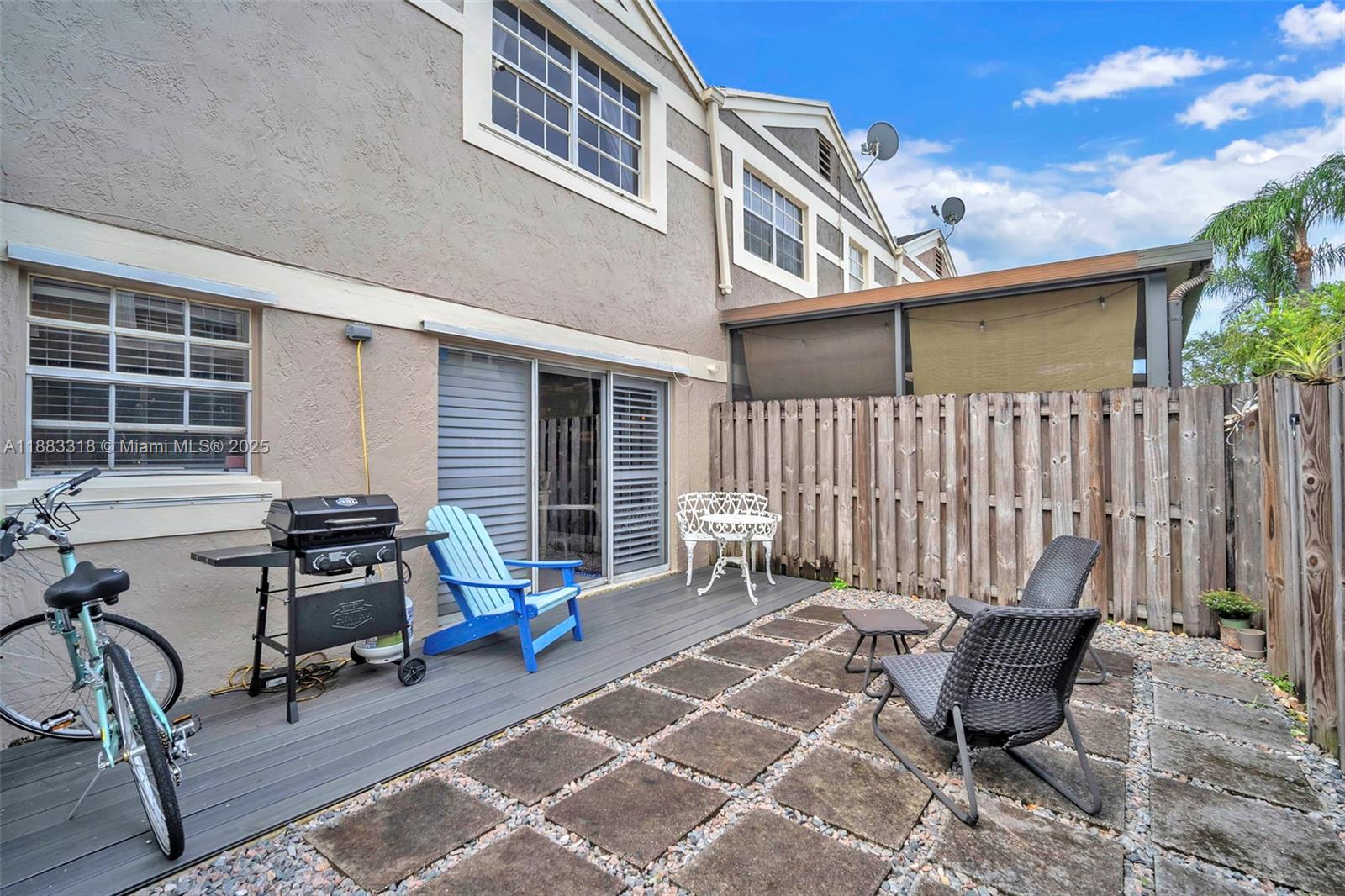Flamingo Lakes - Residential