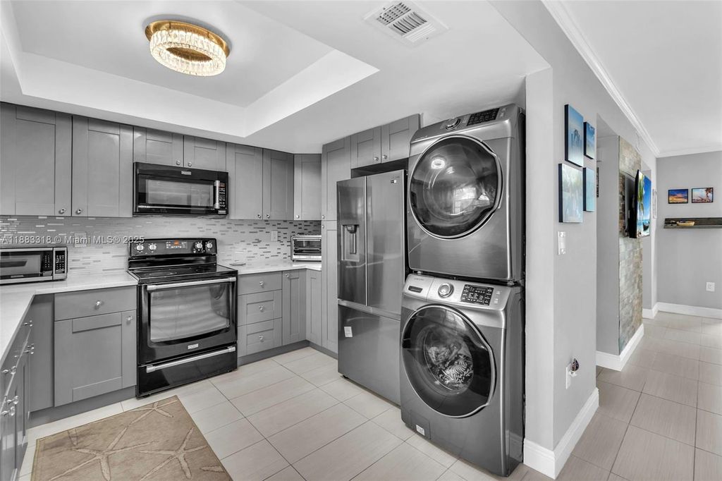 Photo of 12221 SW 52nd St, Cooper City, FL 33330 (MLS # A11883318)