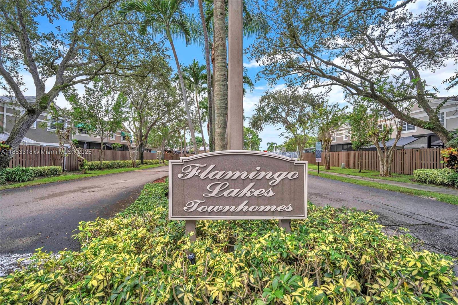 Flamingo Lakes - Residential