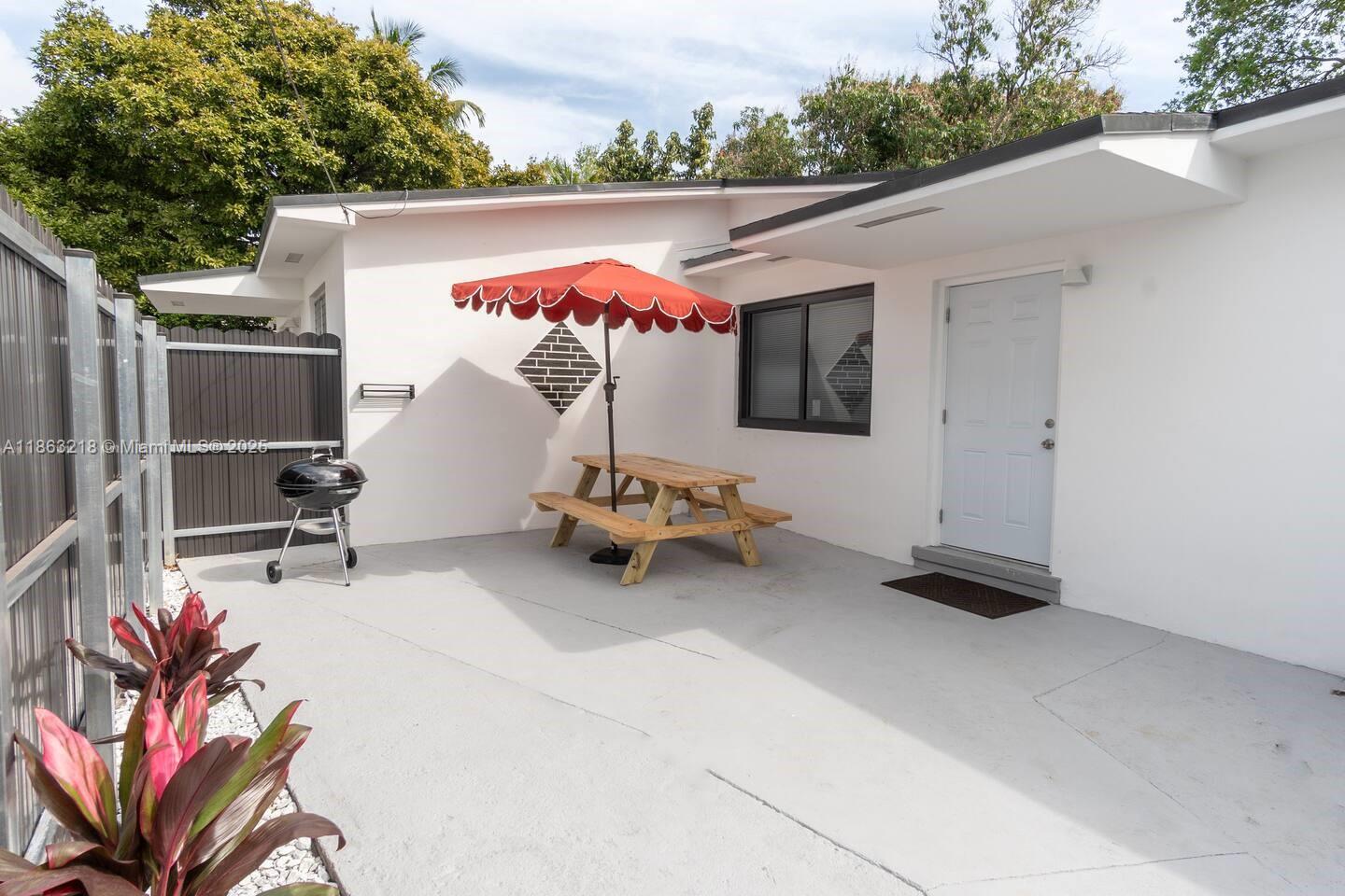 This fully remodeled, FULLY FURNISHED, 2-bedroom, 1-bathroom home, located in the heart of Miami, offering modern living in a prime location. It features a stylish and contemporary design with upgraded fixtures, brand-new flooring, a sleek kitchen equipped with stainless steel appliances and a backyard oasis perfecting for entertaining family and friends. This property is situated close to popular shopping centers, restaurants, and entertainment, this home provides the convenience of city living with the comfort of a quiet neighborhood. Perfect for anyone looking for a fresh, move-in-ready space. FAST APPROVAL, ONLY FIRST MONTH AND SECURITY DEPOSIT TO MOVE IN... Don’t miss out, schedule your showing today!