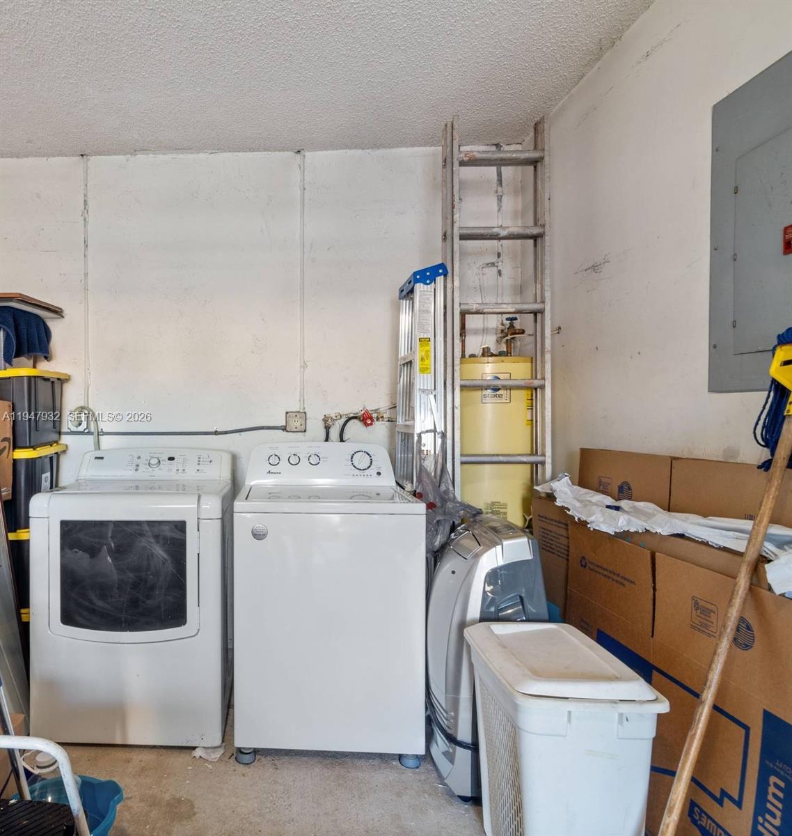 PANACHE SEC 3 - Residential