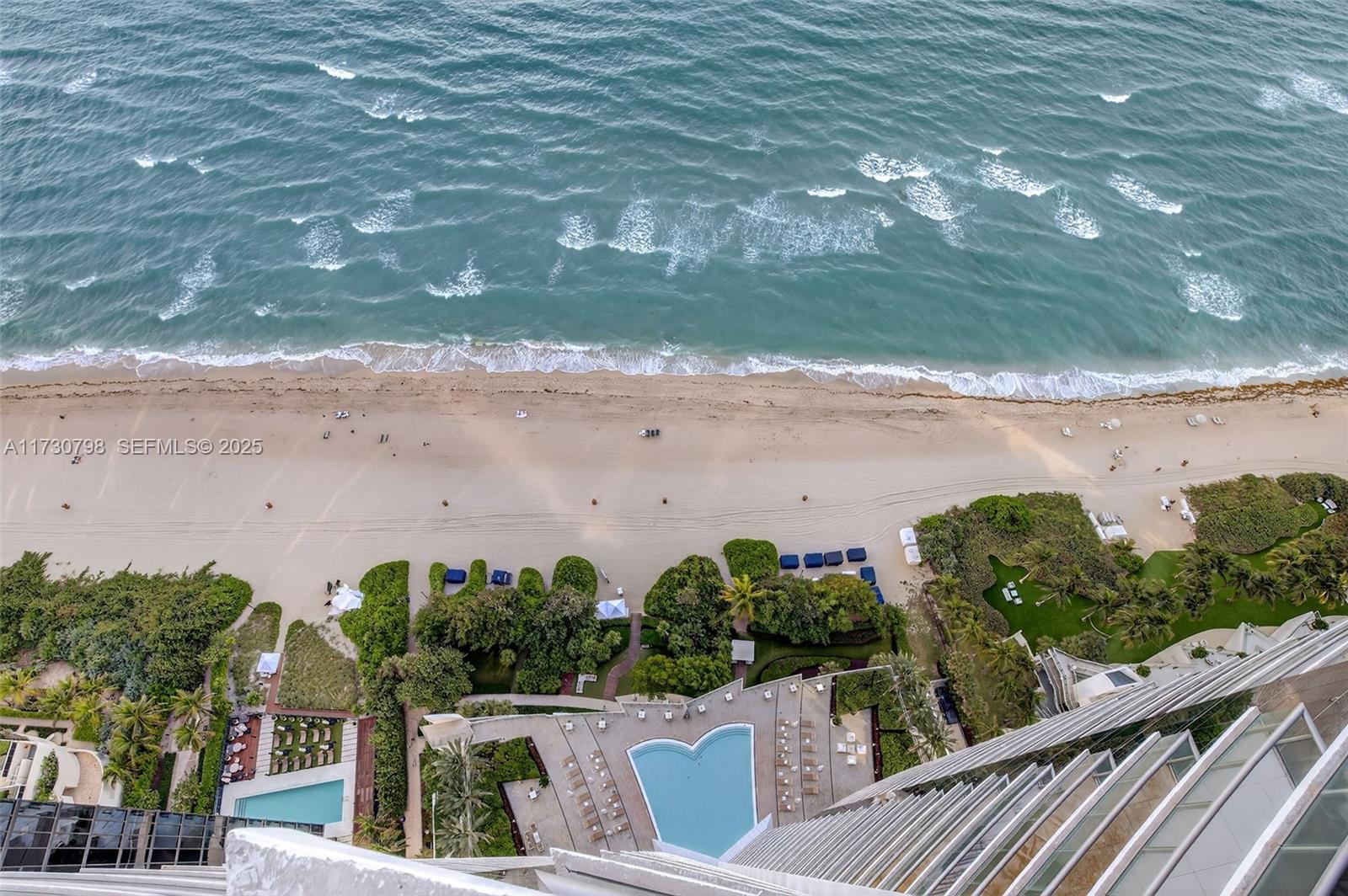 JADE OCEAN CONDO - Residential