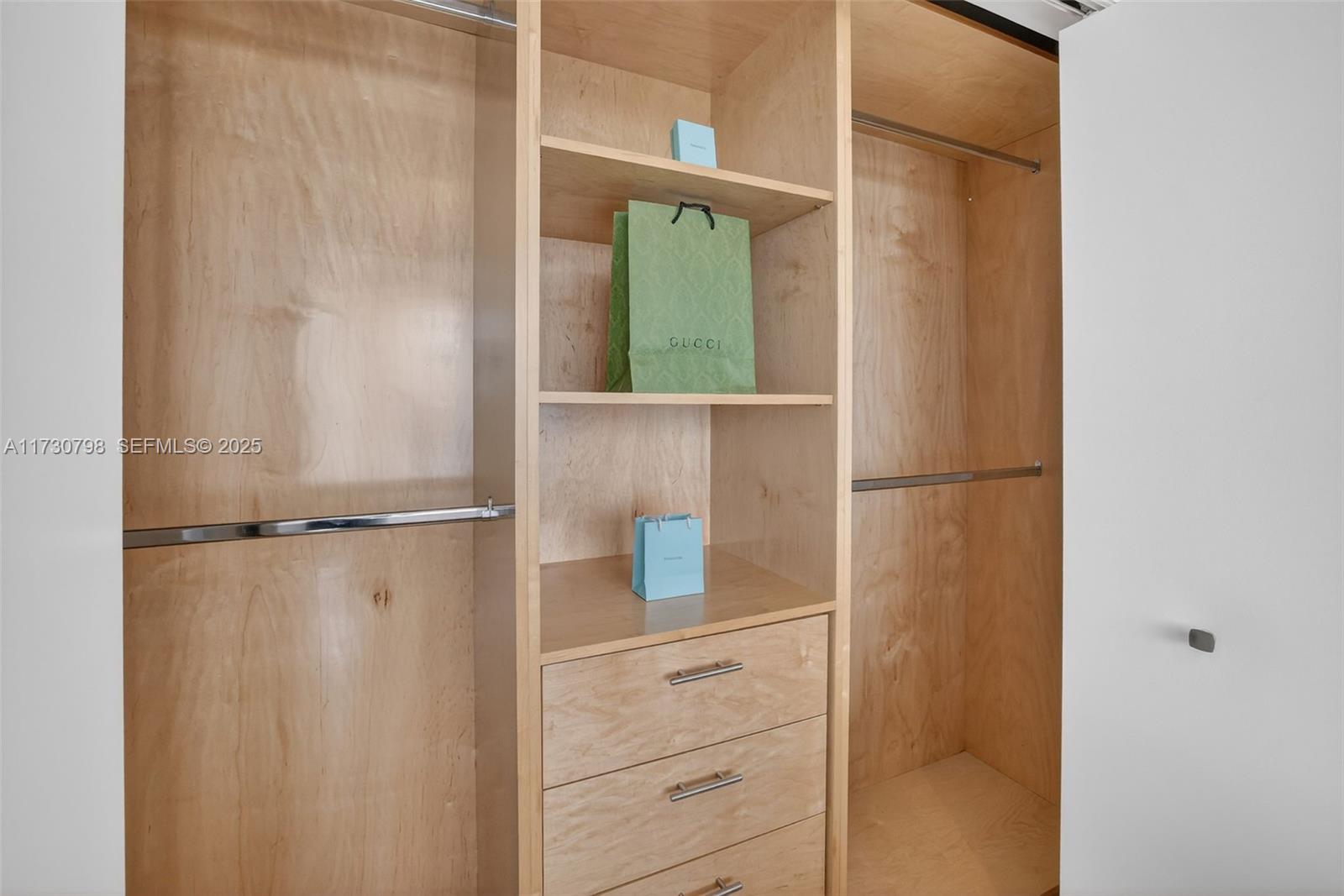 JADE OCEAN CONDO - Residential