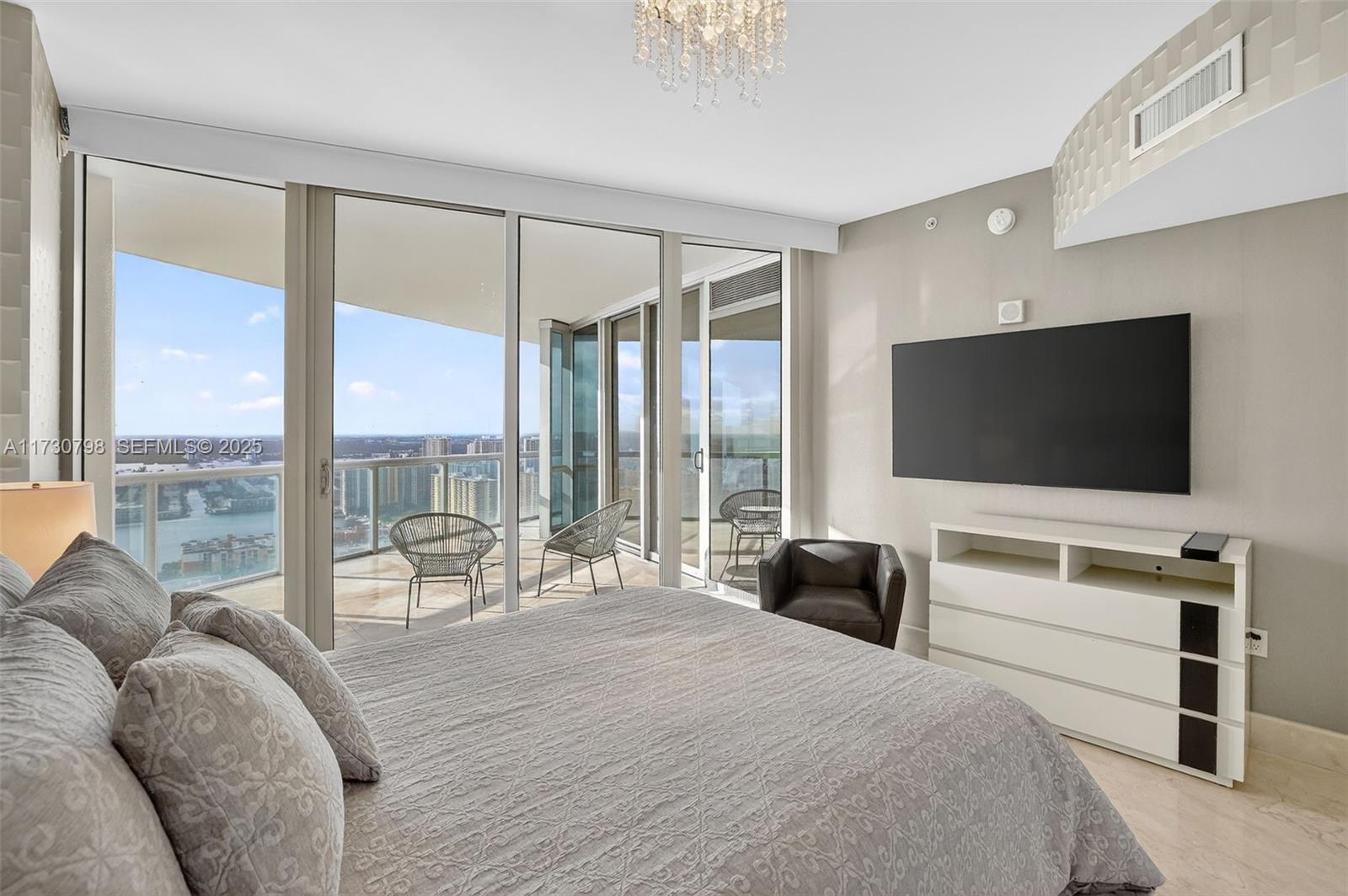 JADE OCEAN CONDO - Residential