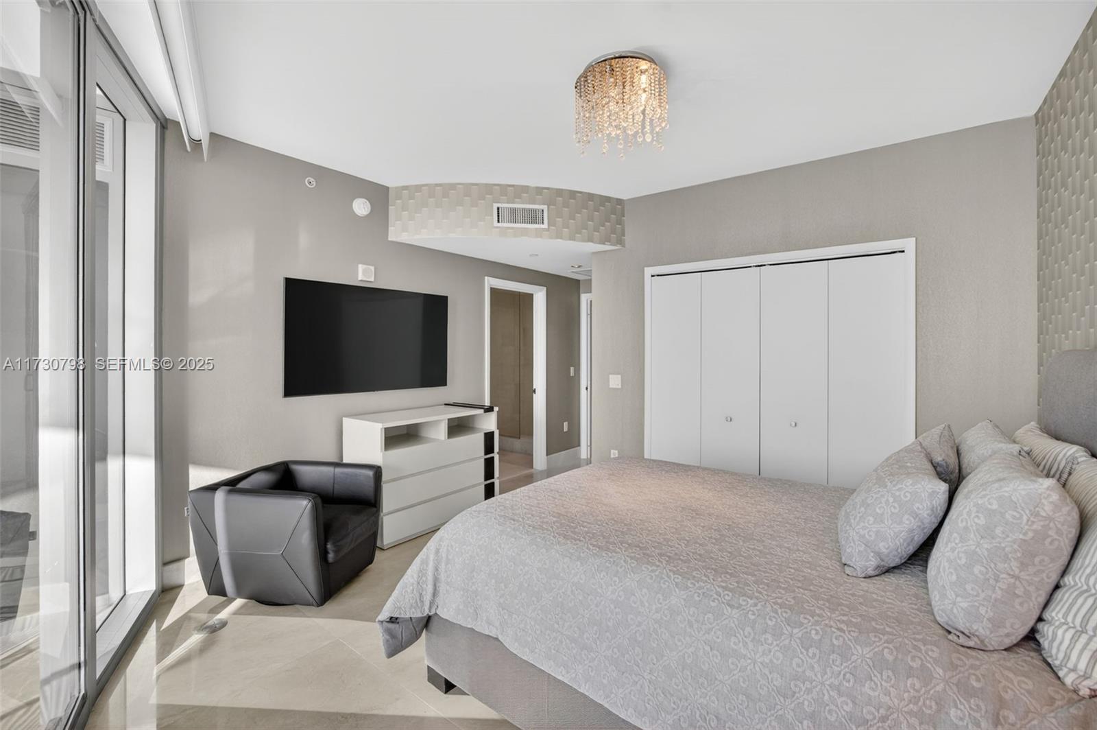 JADE OCEAN CONDO - Residential