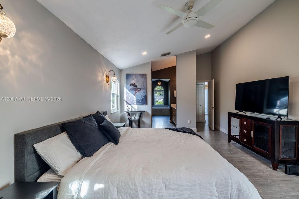 OCEANAIRE HEIGHTS UNIT NO - Residential