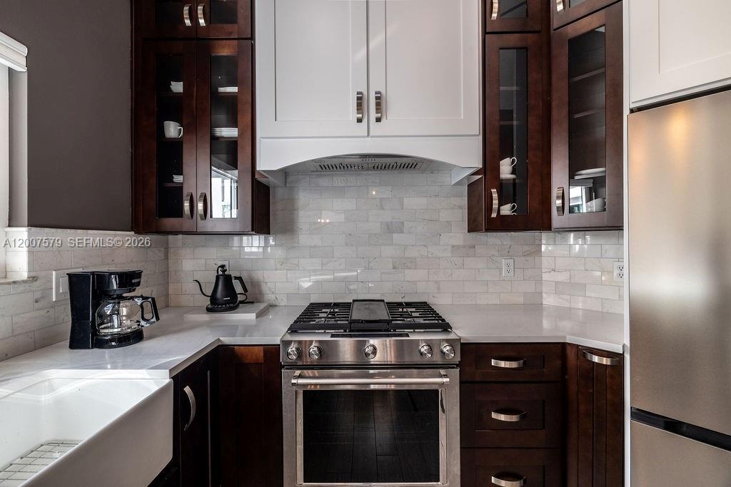 OCEANAIRE HEIGHTS UNIT NO - Residential