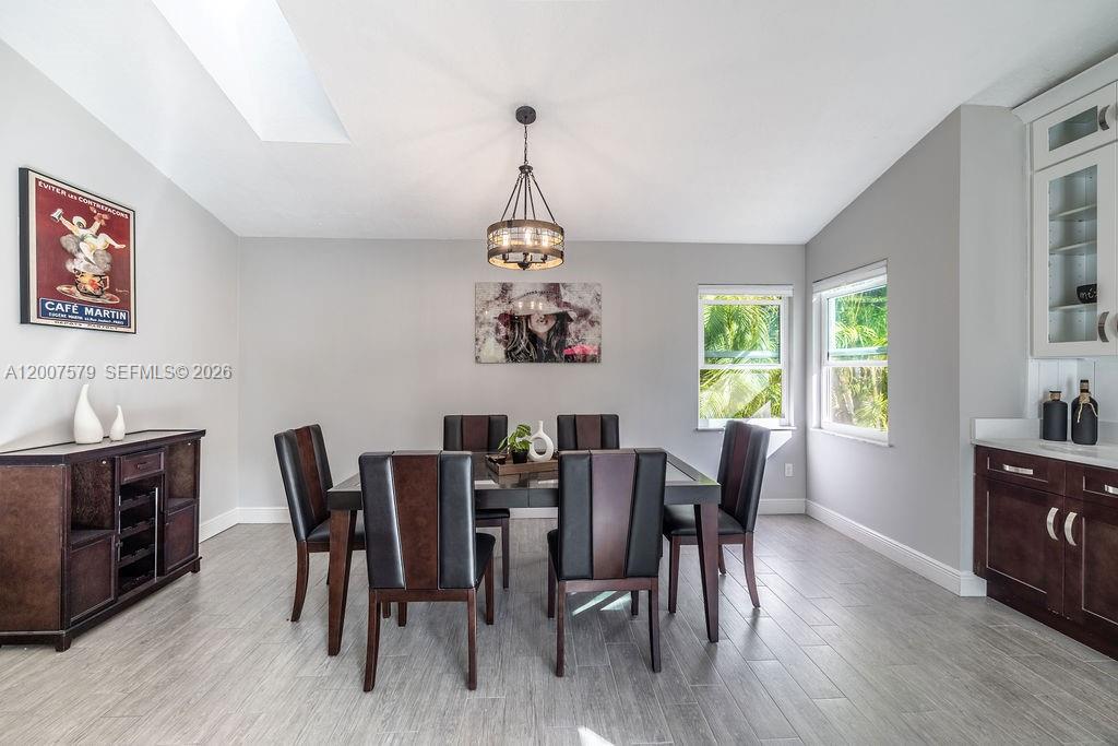OCEANAIRE HEIGHTS UNIT NO - Residential