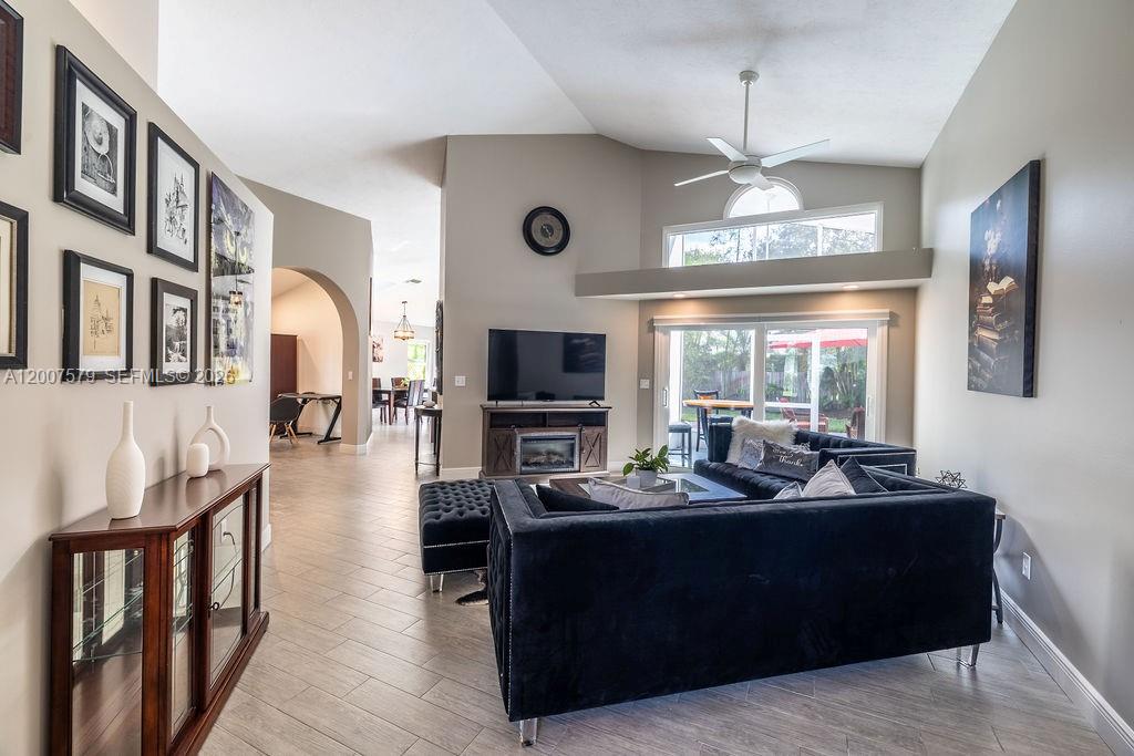 OCEANAIRE HEIGHTS UNIT NO - Residential