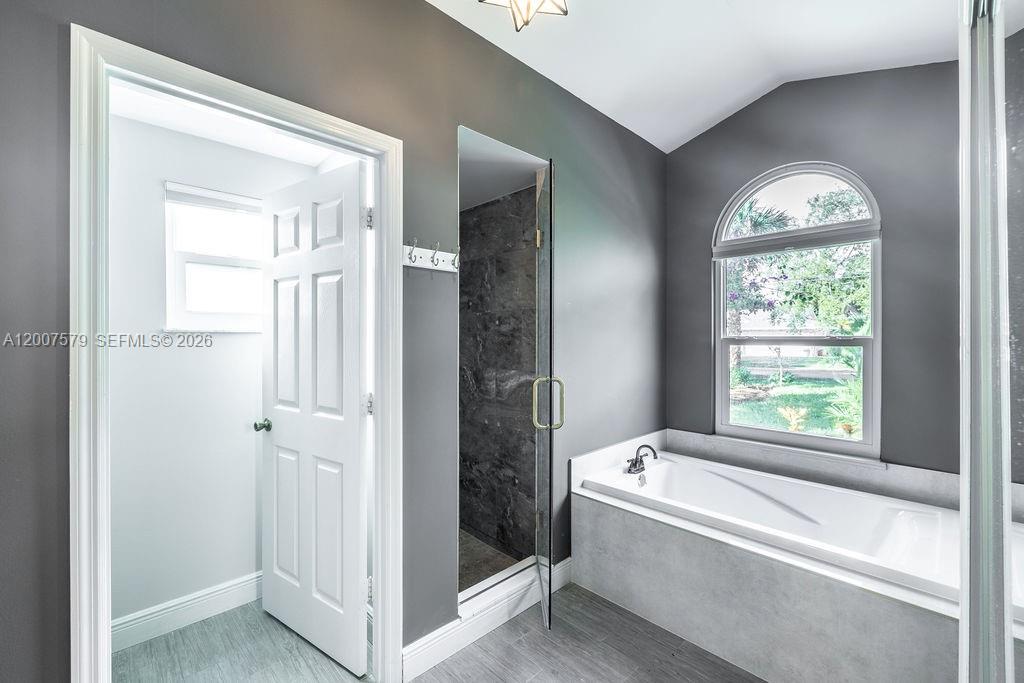 OCEANAIRE HEIGHTS UNIT NO - Residential