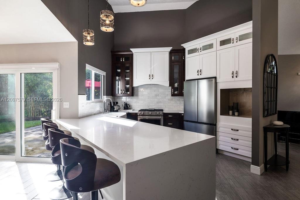 OCEANAIRE HEIGHTS UNIT NO - Residential