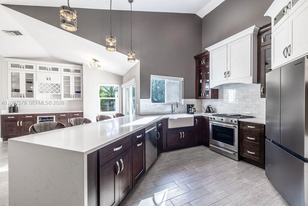 OCEANAIRE HEIGHTS UNIT NO - Residential