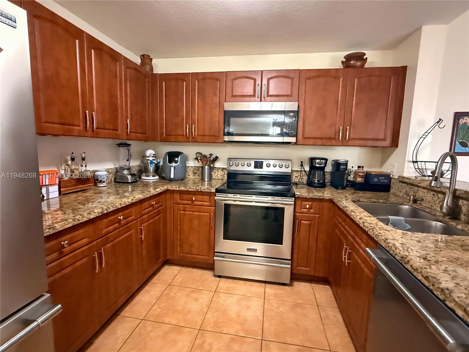 PRINCETONIAN ESTATES - Residential