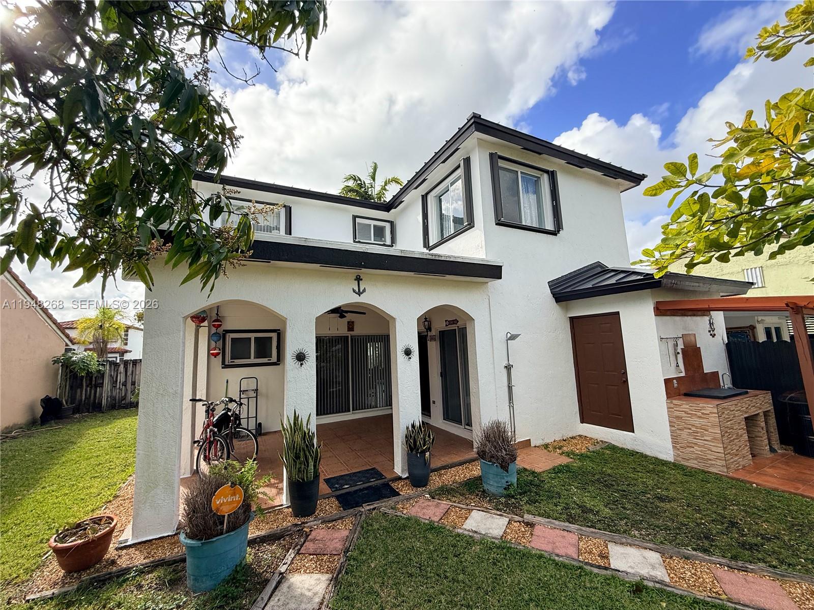 PRINCETONIAN ESTATES - Residential