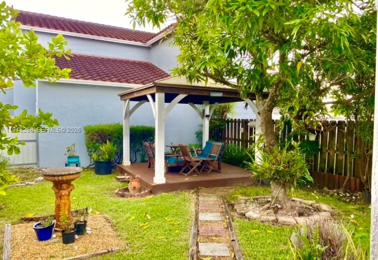 PRINCETONIAN ESTATES - Residential