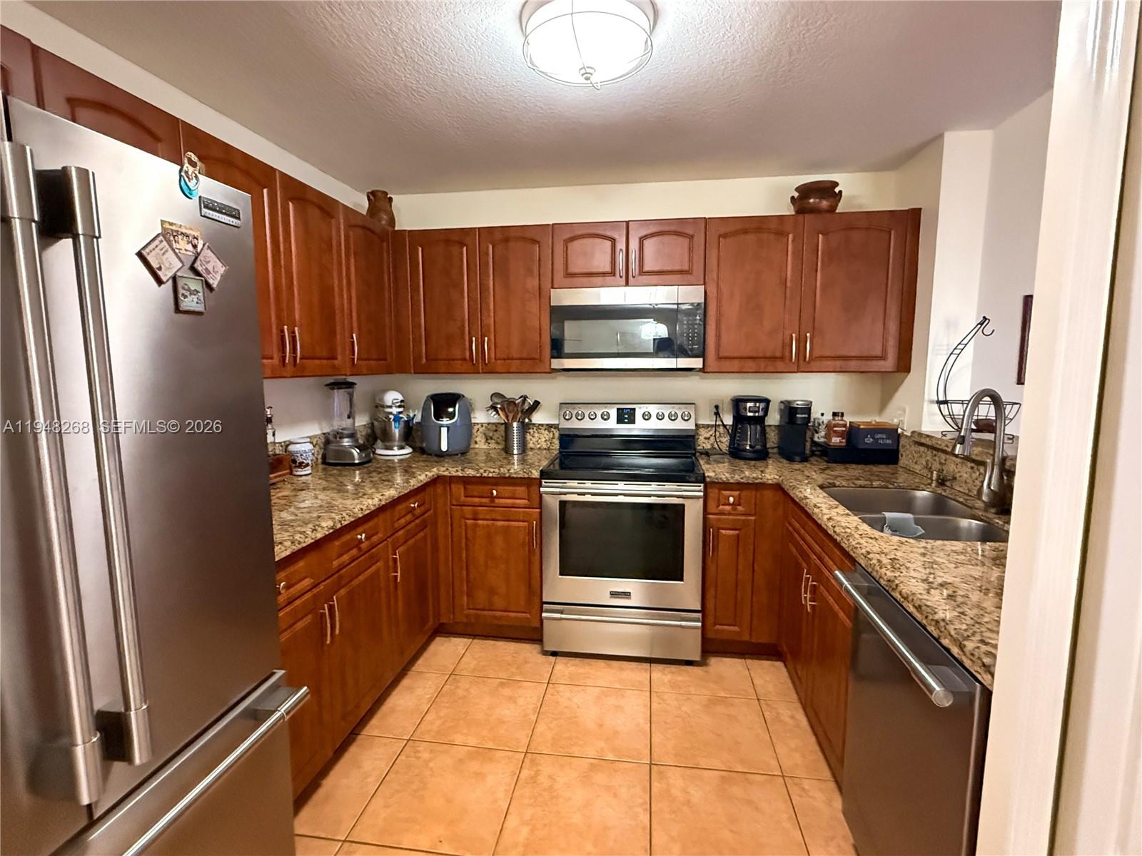 PRINCETONIAN ESTATES - Residential