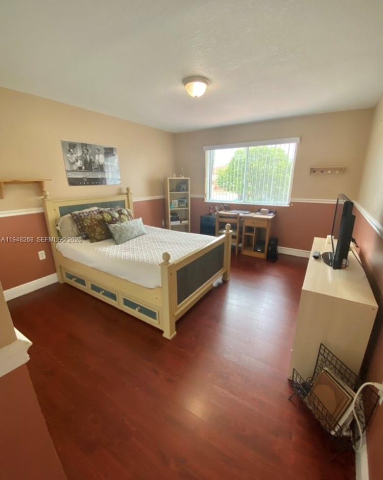 PRINCETONIAN ESTATES - Residential