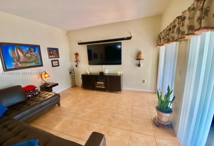 PRINCETONIAN ESTATES - Residential