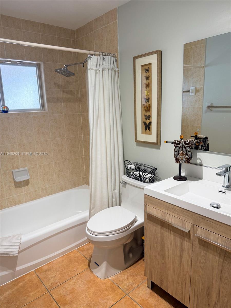 PRINCETONIAN ESTATES - Residential