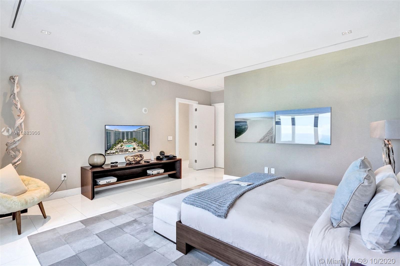 2399 COLLINS AVENUE - Residential