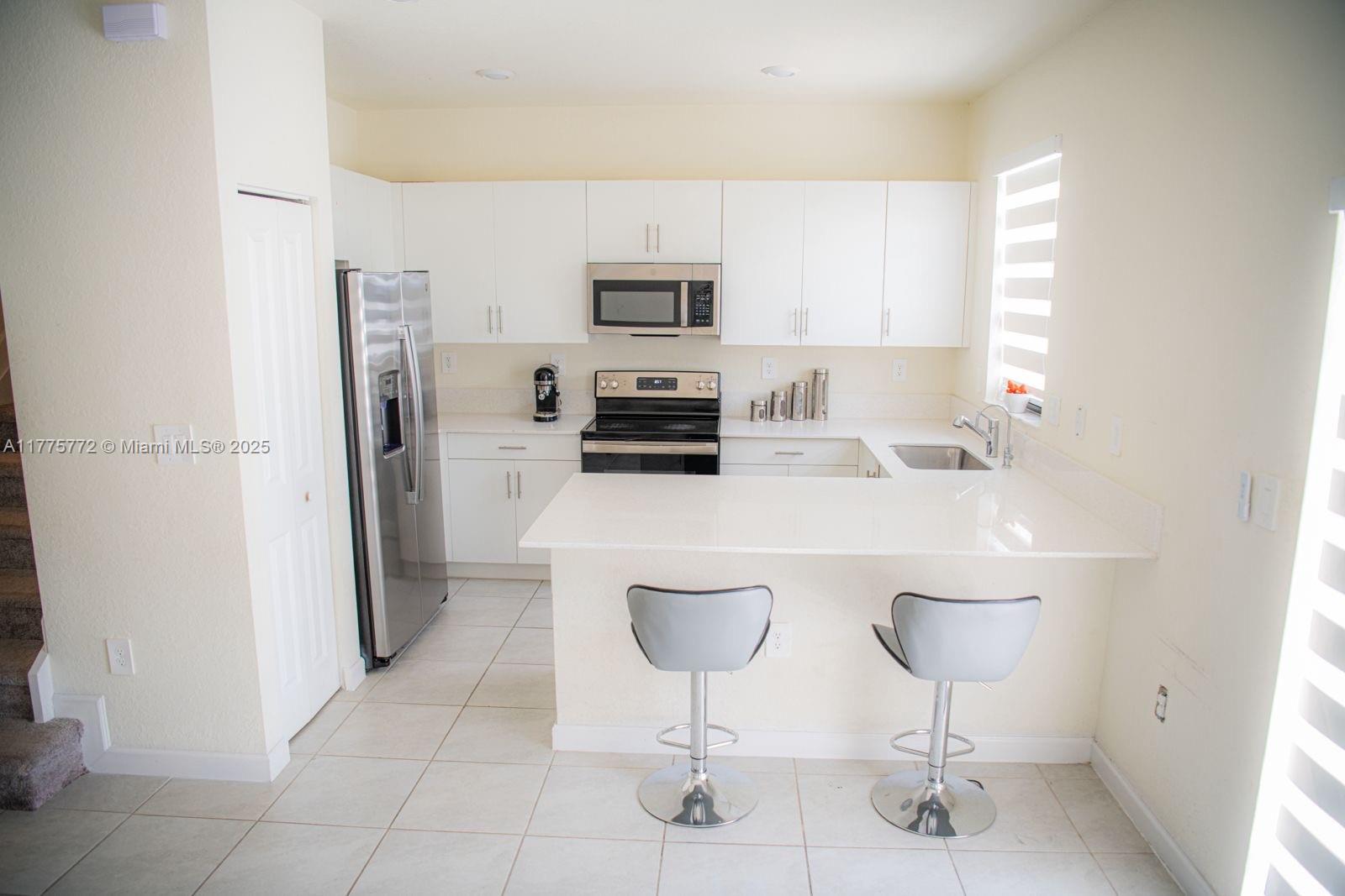AQUABELLA NORTH - Residential