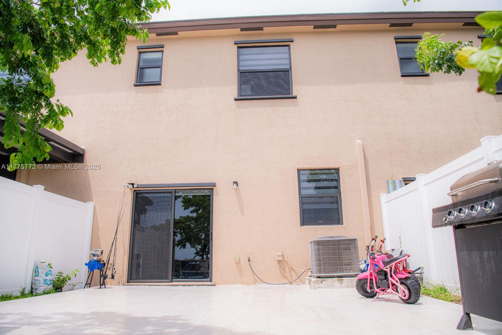 AQUABELLA NORTH - Residential