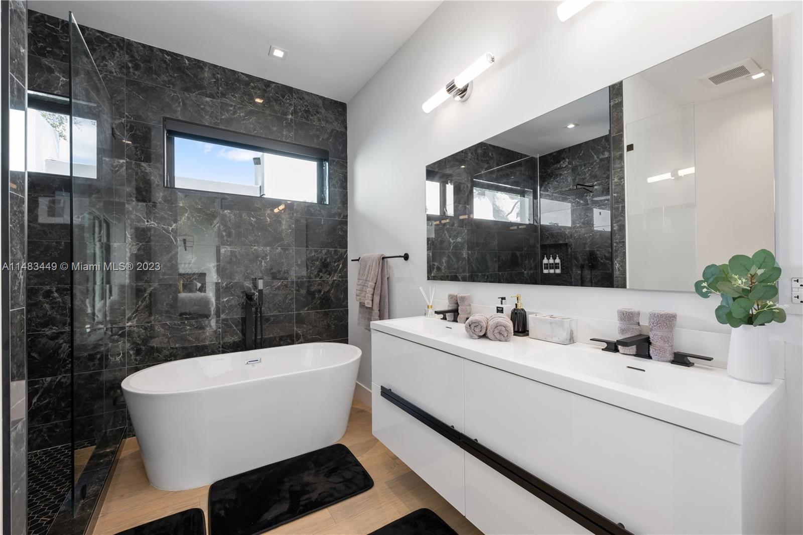 CARTERS ADDN TO C GR - Residential