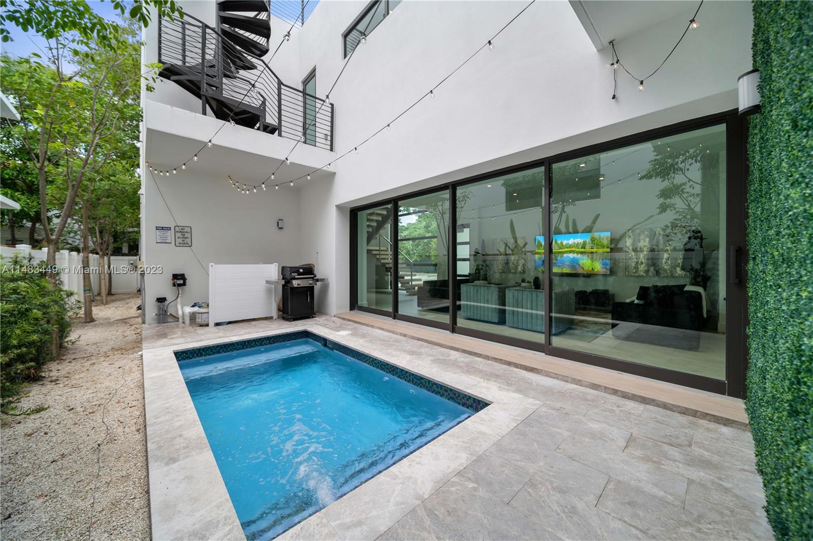 CARTERS ADDN TO C GR - Residential