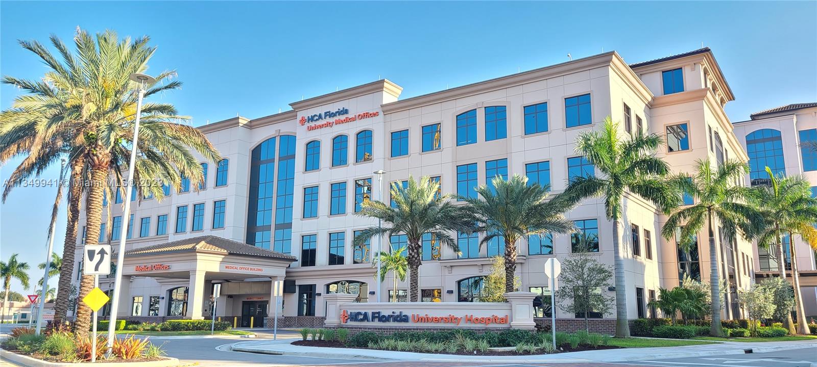 COURTYARDS AT DAVIE CONDO - Residential