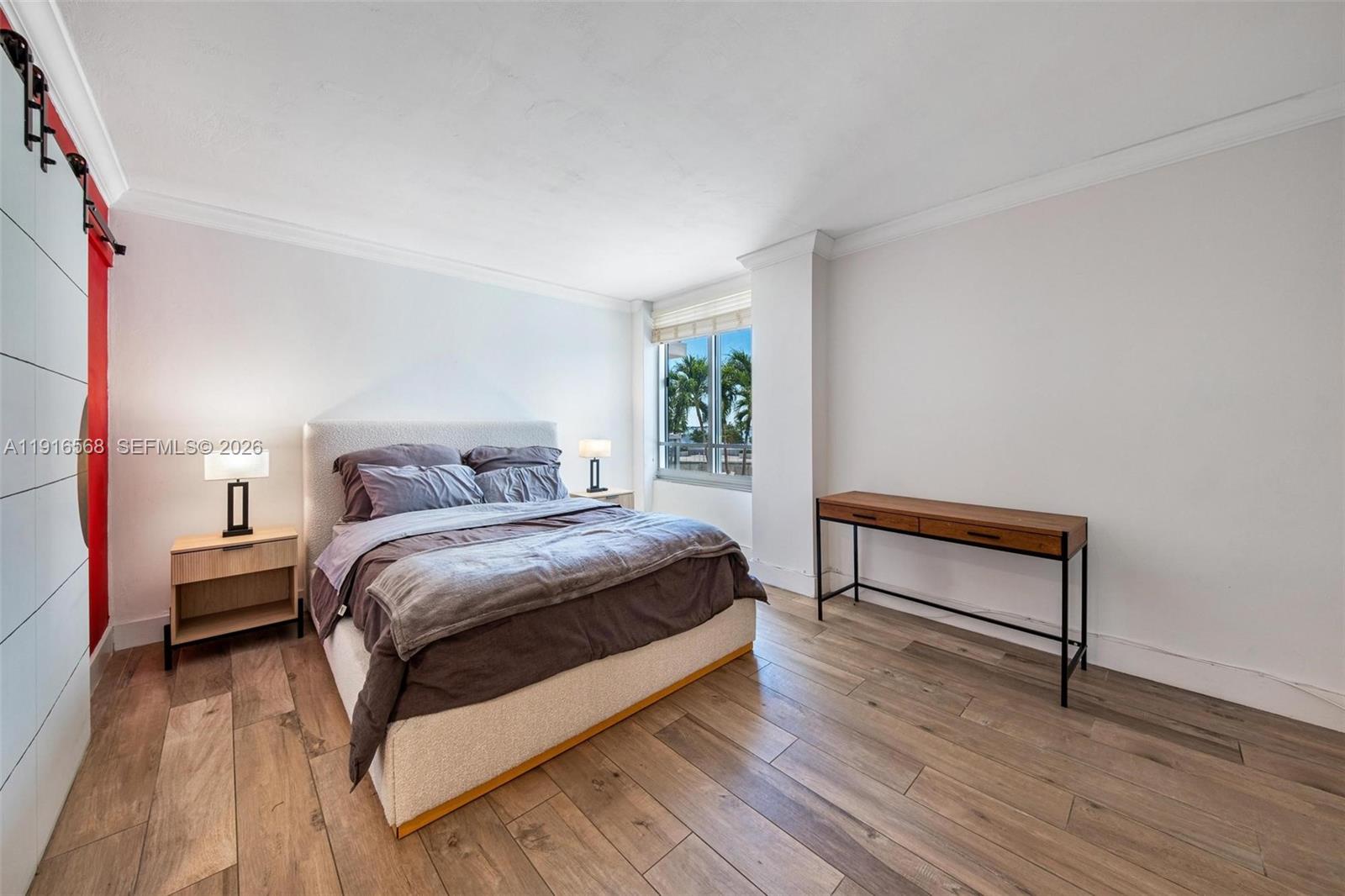THE PALACE CONDO - Residential