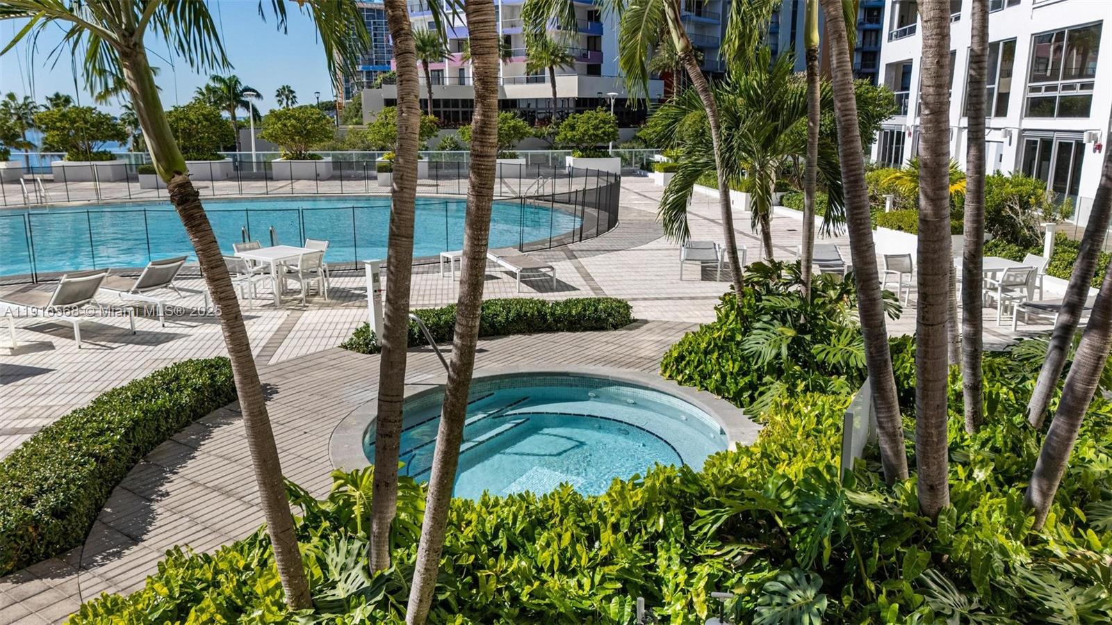 THE PALACE CONDO - Residential