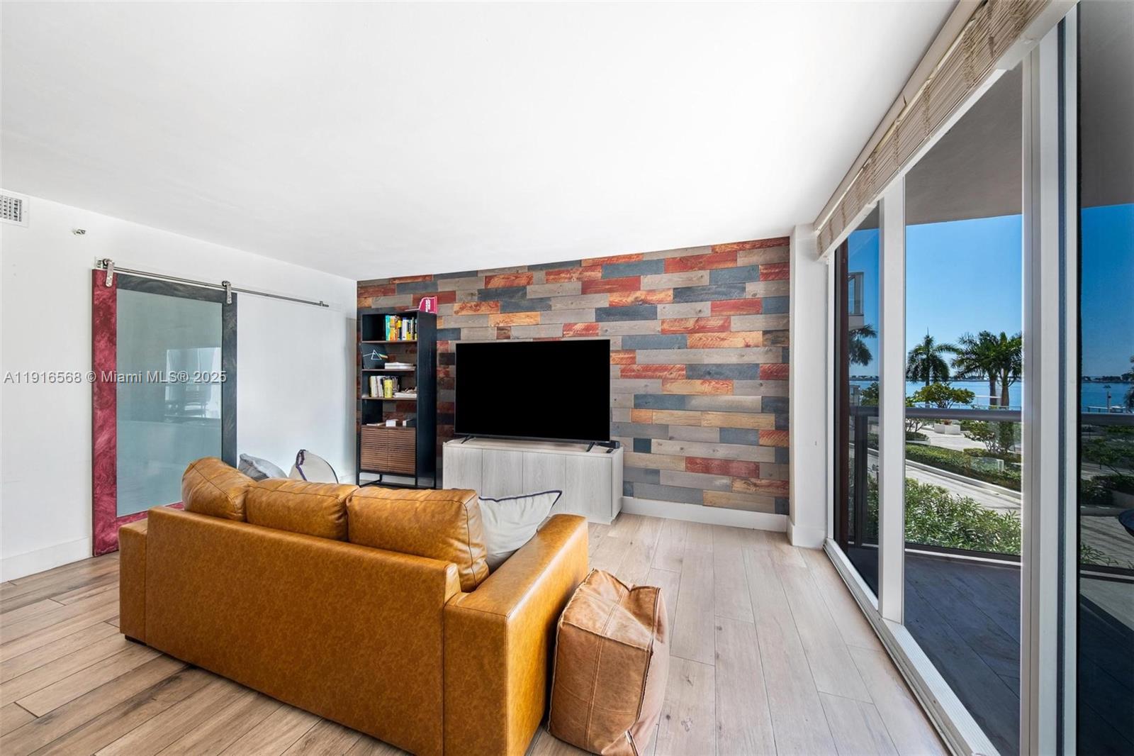 1541 Brickell Ave C406