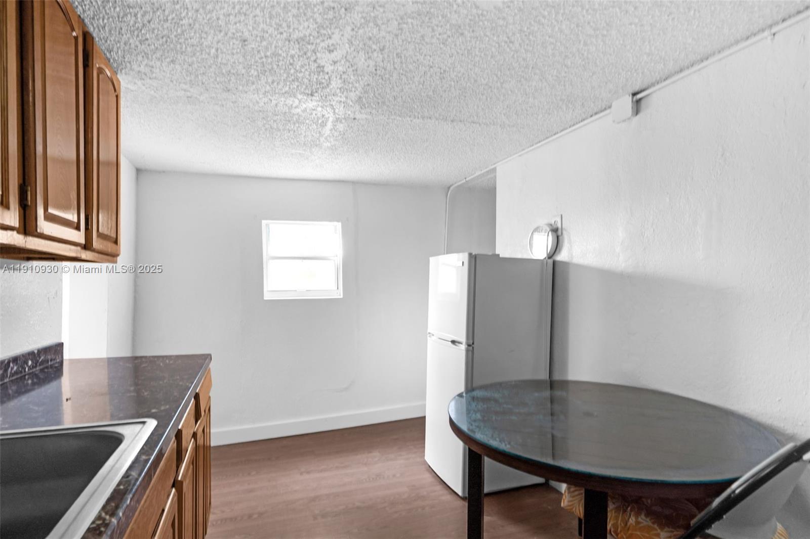 BELLAIRE SUB - Residential Lease