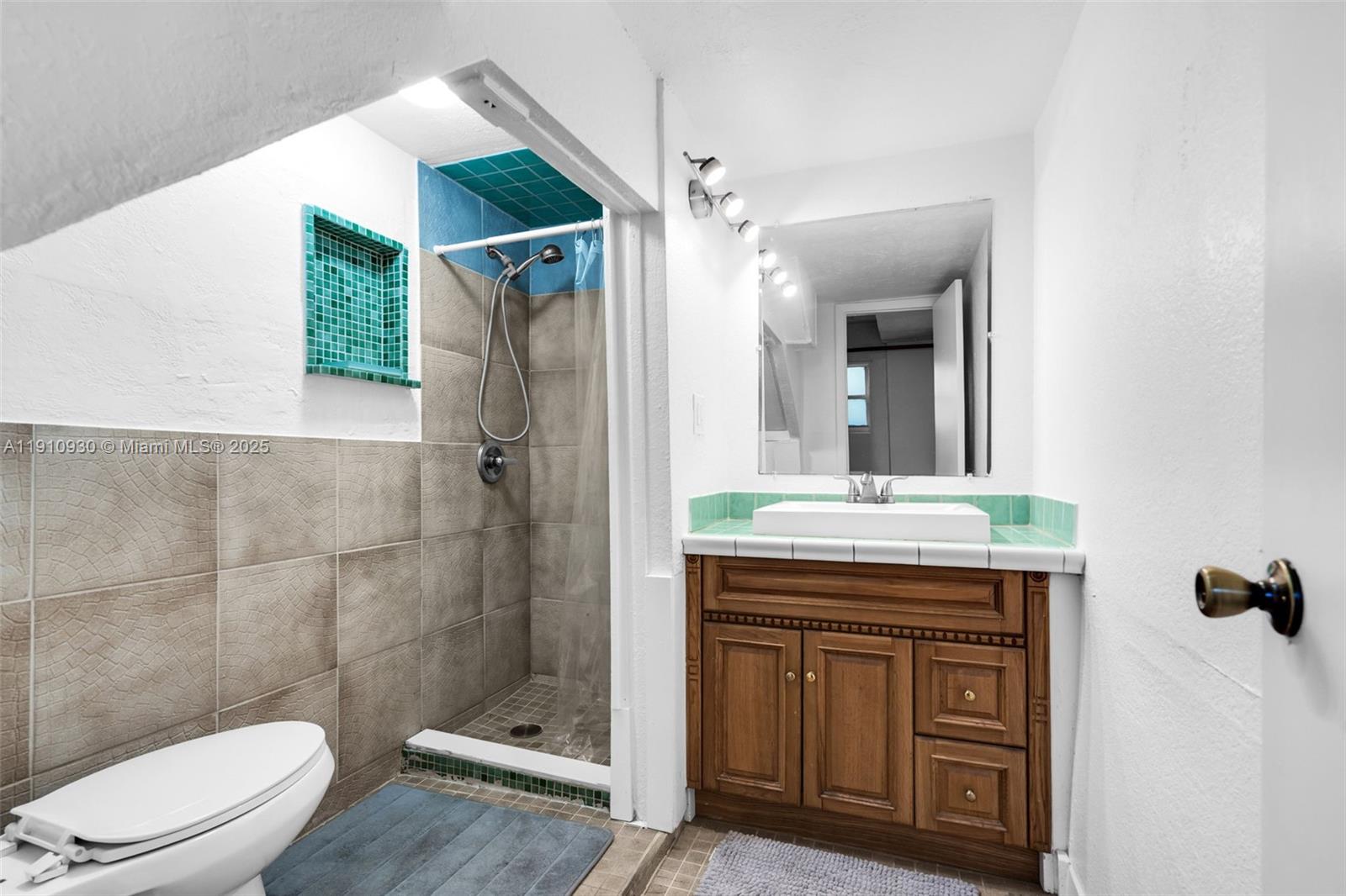 BELLAIRE SUB - Residential Lease