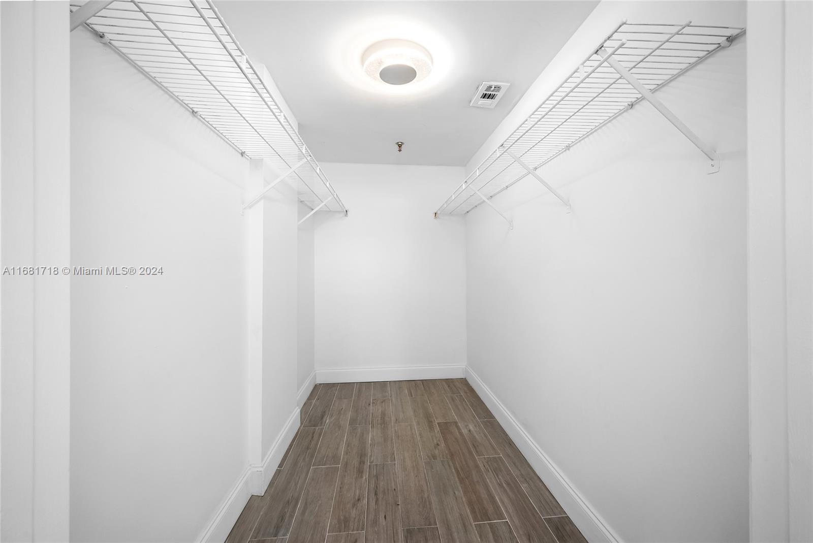 ARAGON PLAZA CONDO - Residential