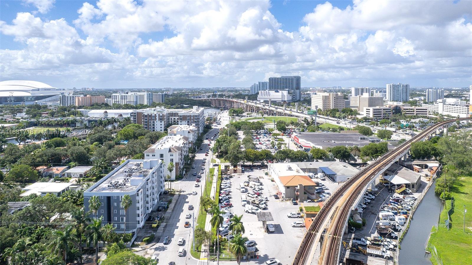 1010 NW 11th St 507