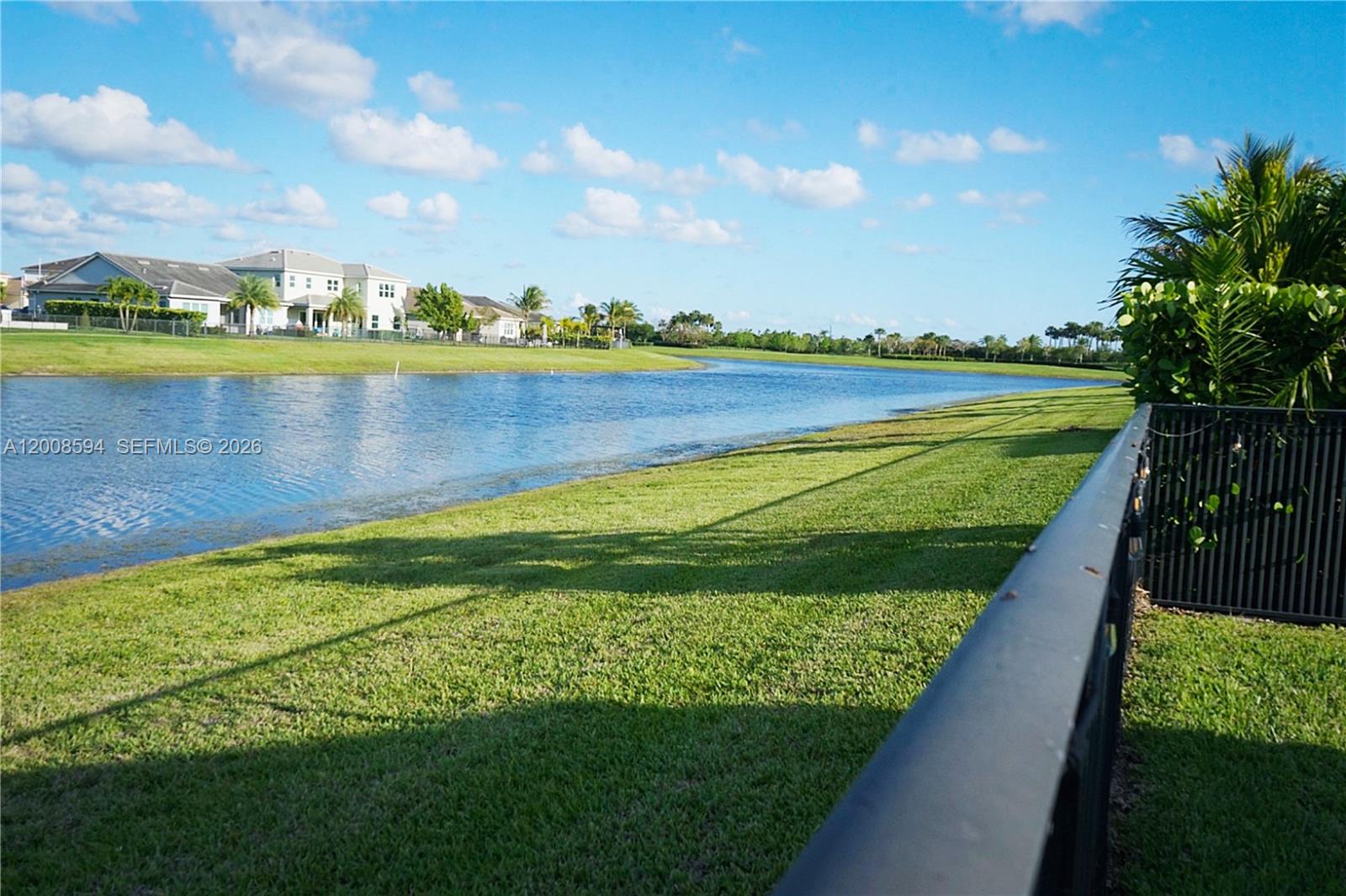 HAMMOCKS OF WESTLAKE - Residential