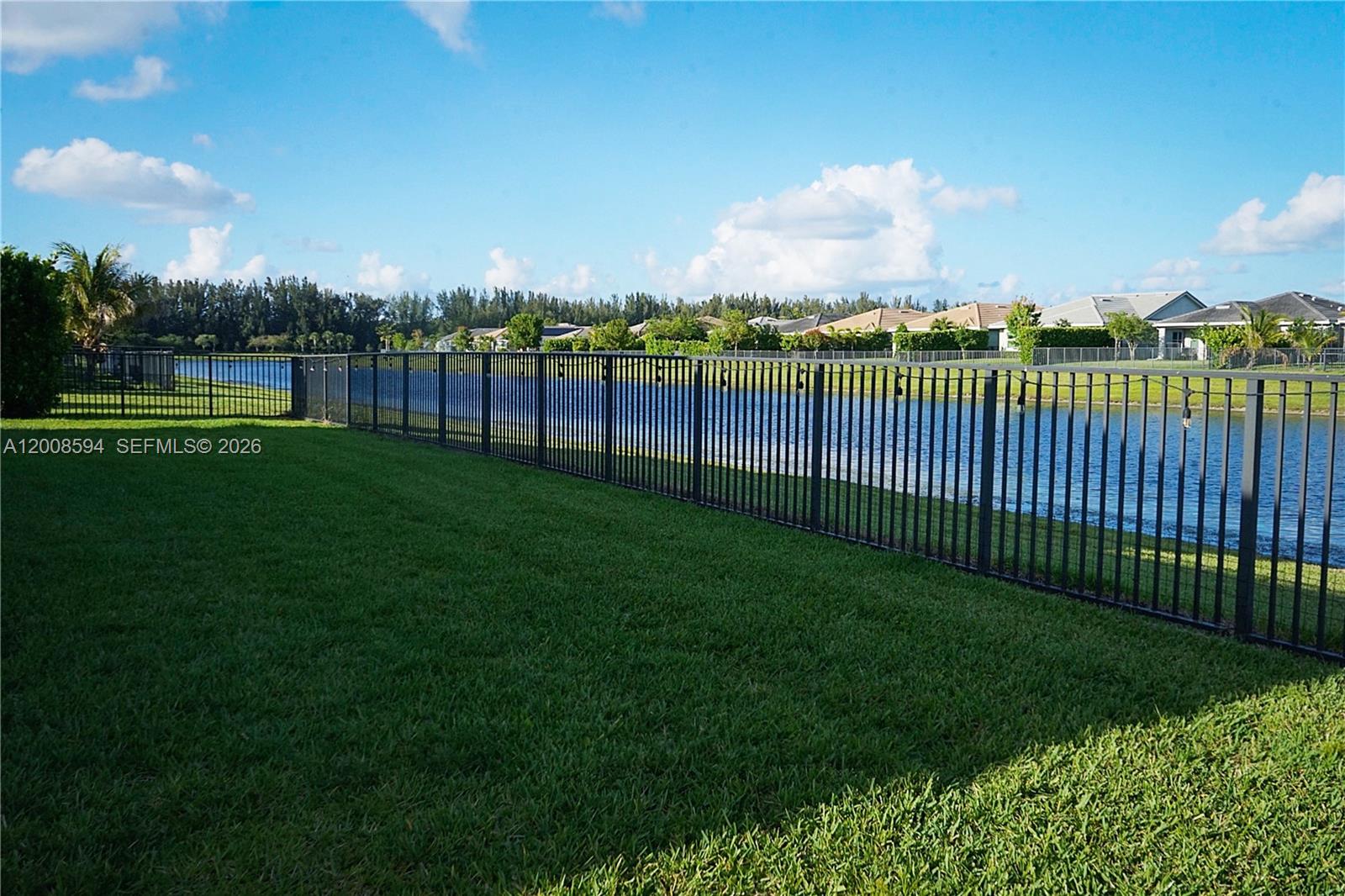 HAMMOCKS OF WESTLAKE - Residential