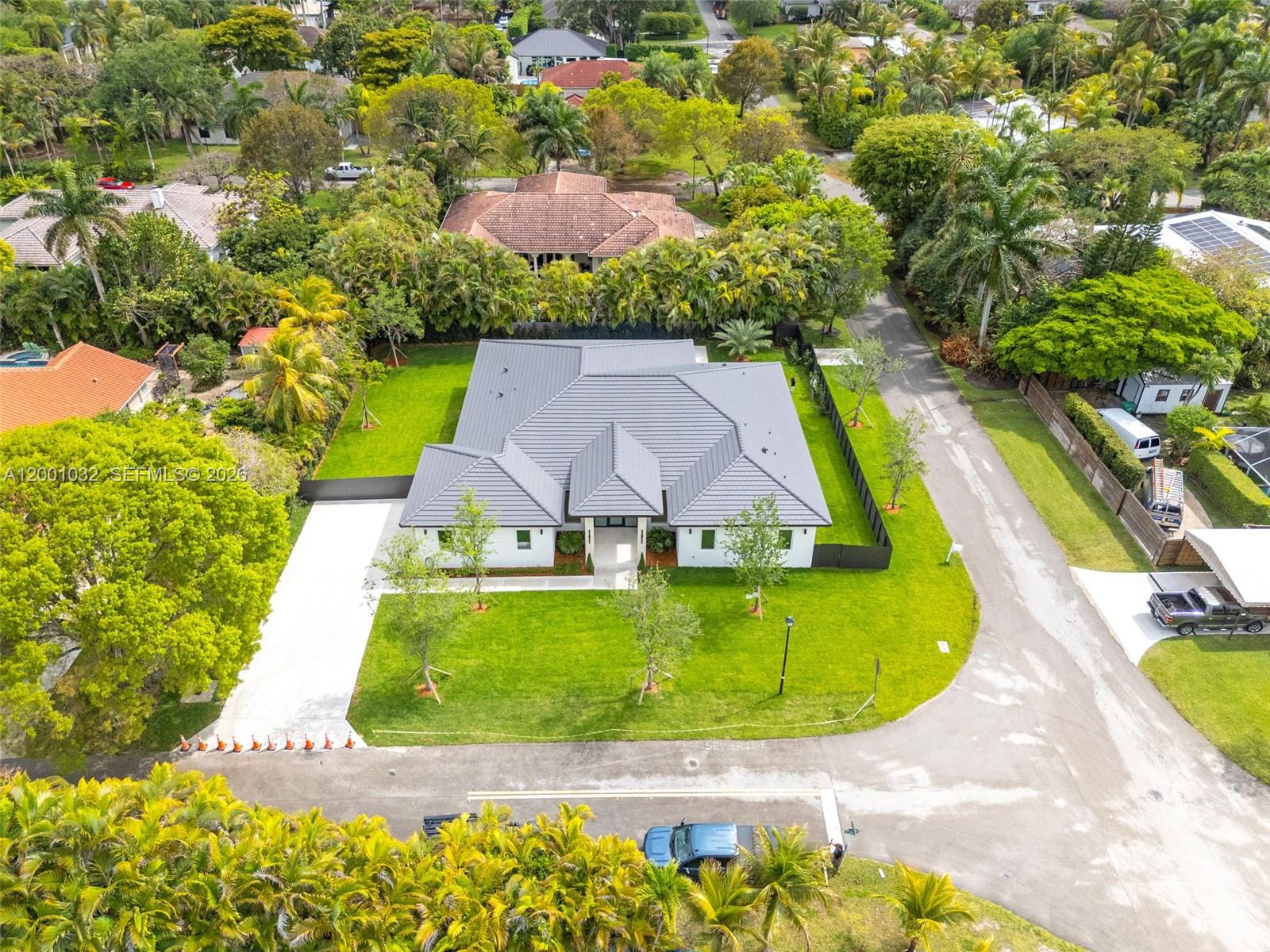 CUTLER COUNTRY GROVES 1ST - Residential