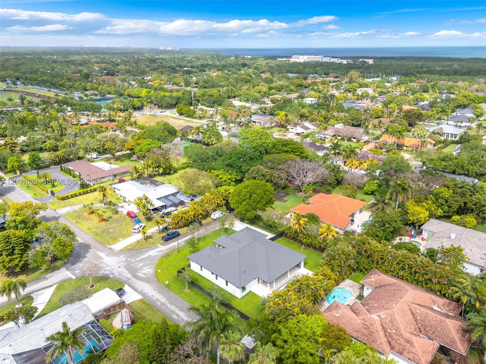 CUTLER COUNTRY GROVES 1ST - Residential