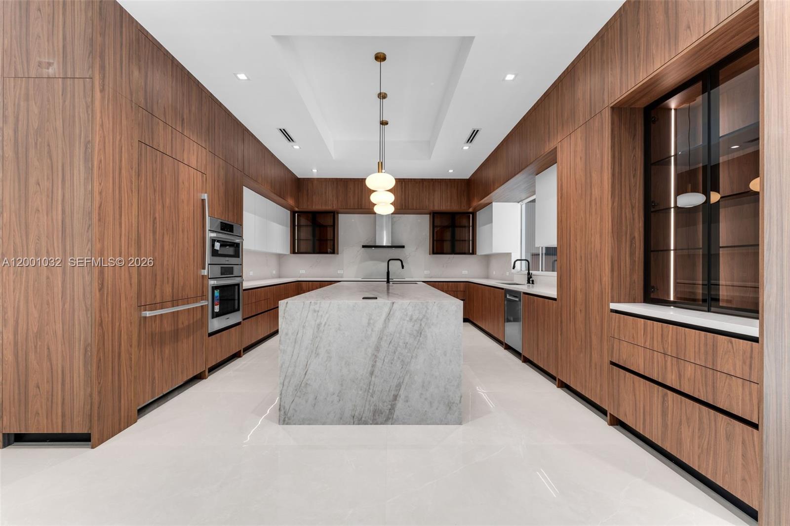 CUTLER COUNTRY GROVES 1ST - Residential