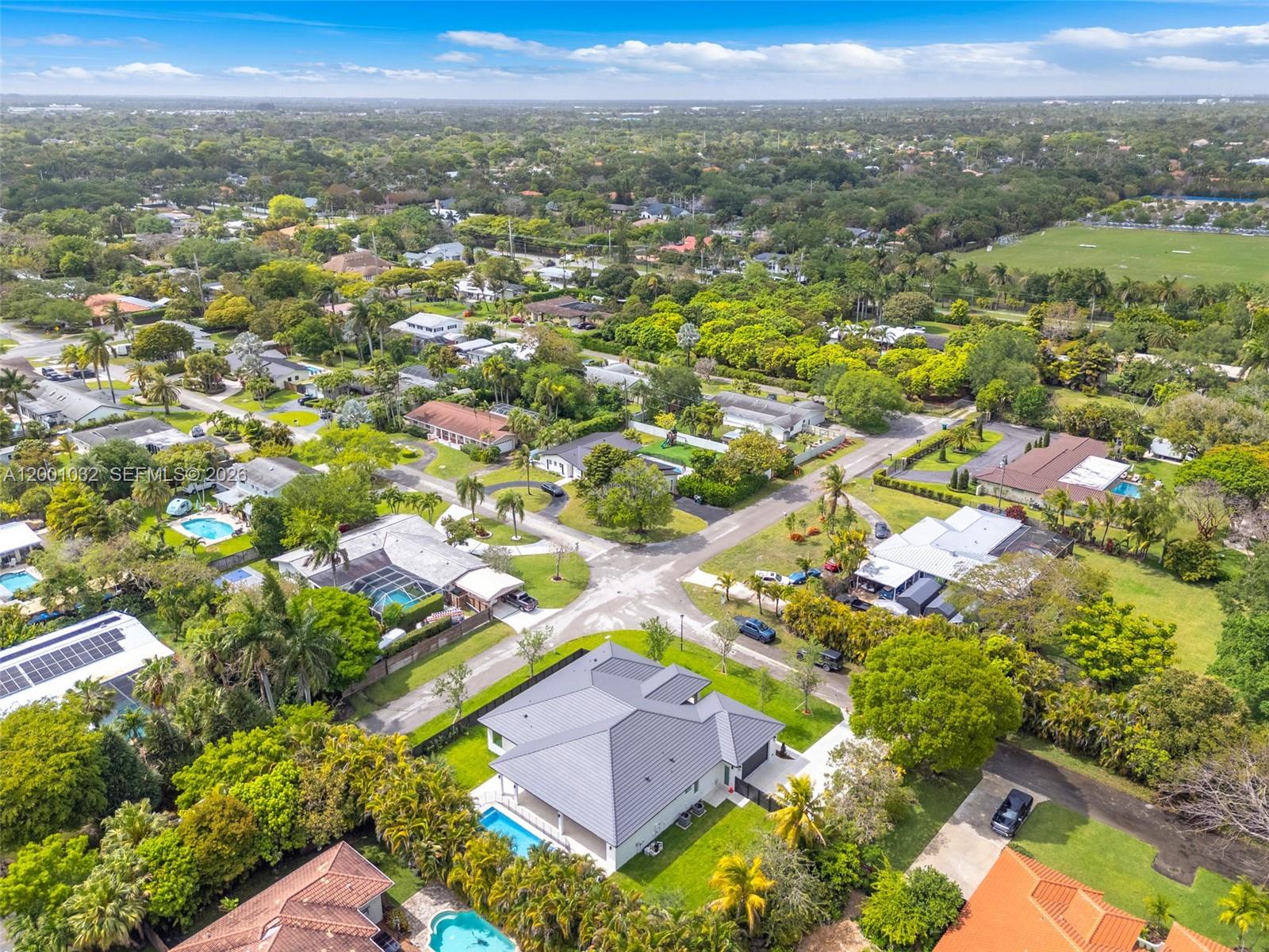 CUTLER COUNTRY GROVES 1ST - Residential